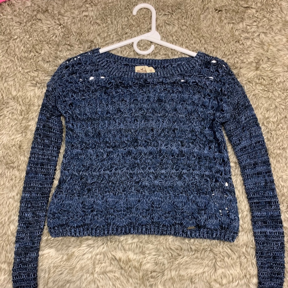 Hollister cropped sweater
